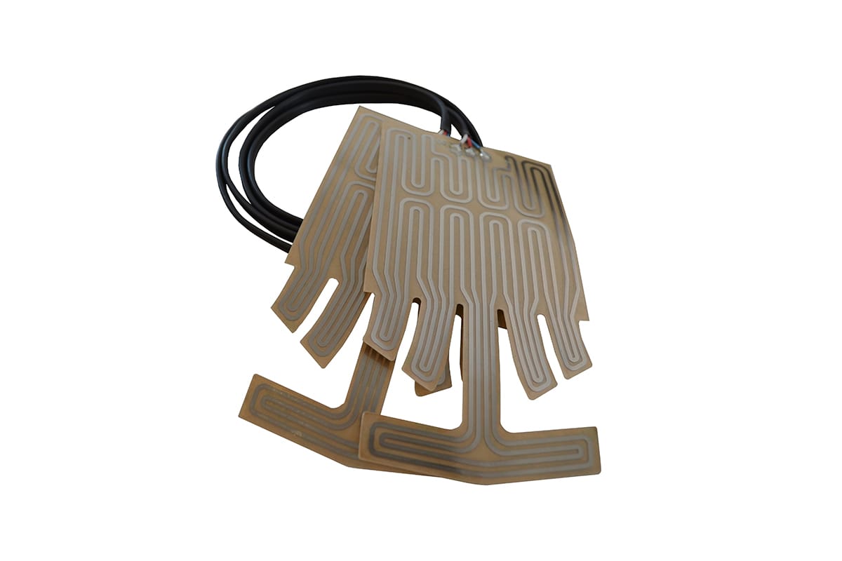 UNIVERSAL GRIP HEATERS 3 -WIRE - 30W -DUAL 6 OHM CIRCUITS - RATED FOR 12V